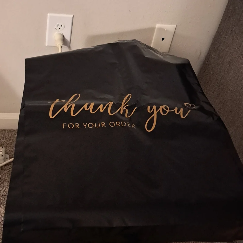 10ct 19x24 Polymailers